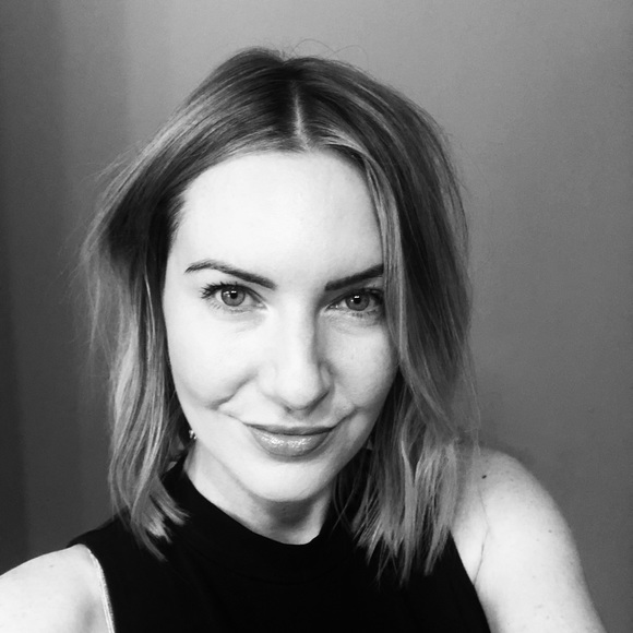 Meet your Posher, Diana - Picture 1 of 1